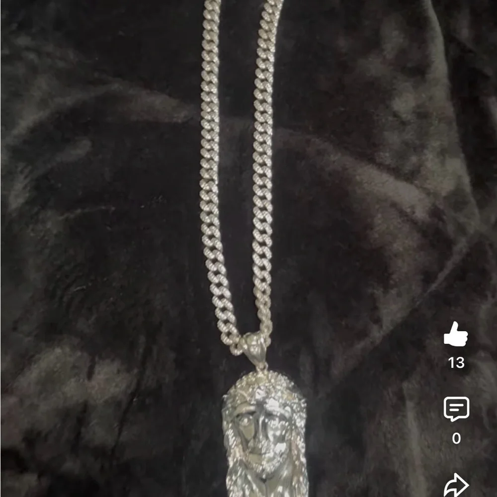 22” 9mm .925 Stamped 3.6 oz Cuban Link Moissanite Chain
